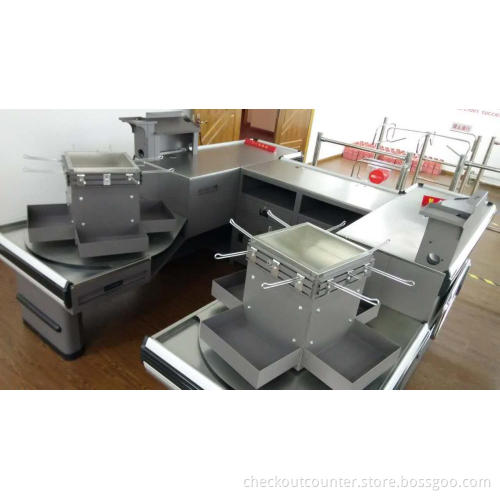 cash counter with belt